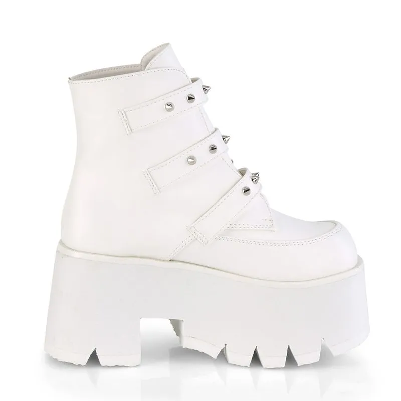 Bottines compensées en cuir blanc