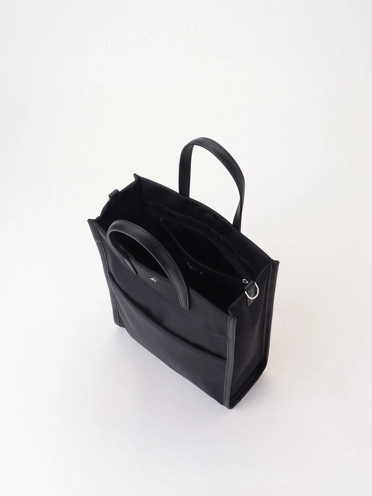 sac bandoulière en nylon noir